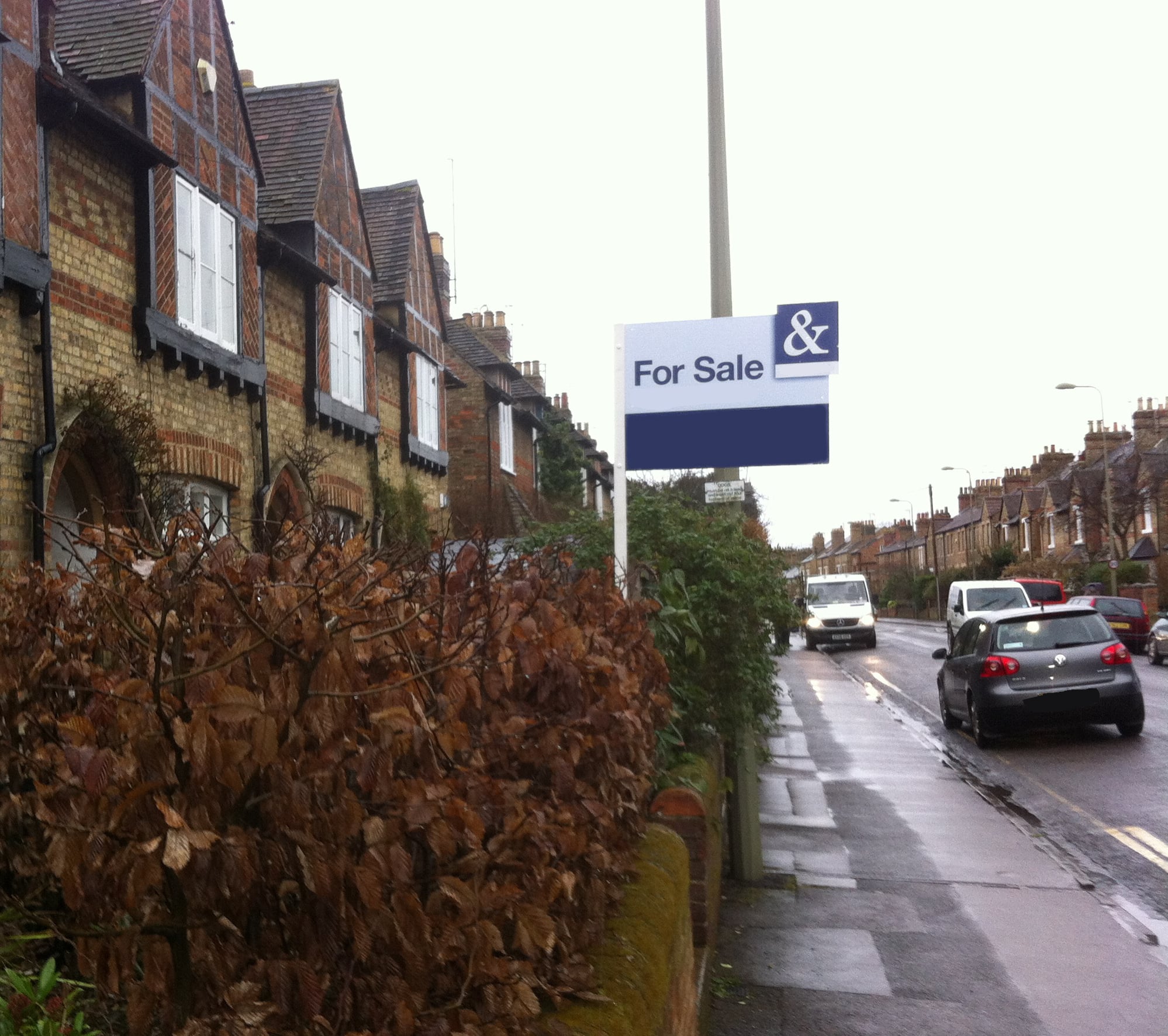 Average house prices in Oxford 'most unaffordable in Britain